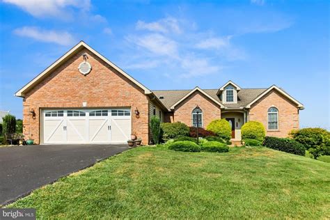 homes for sale by owner hanover pa|remax hanover pa for sale.